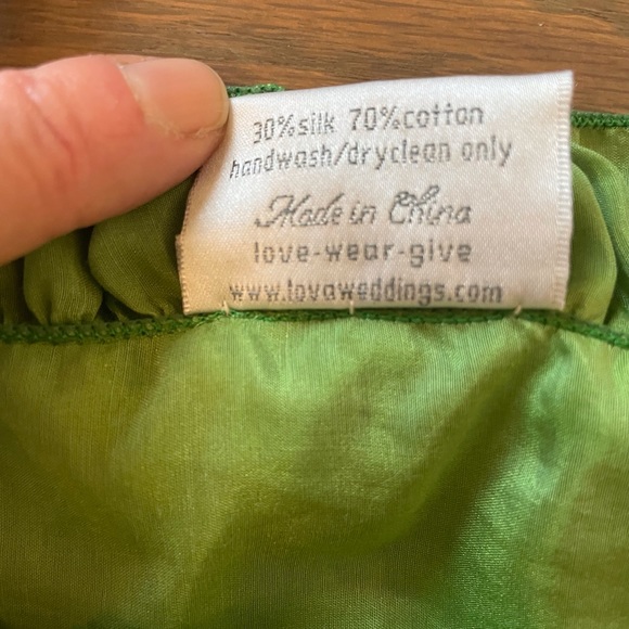 LOVA Silk Blend Scarf with Ruffle Edge - Picture 5 of 7